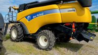 New Holland 8060 SKÖRDETRÖSKA 24 FOT