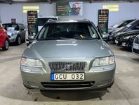 Volvo V70 2.4 Classic 170 hk Dragkrok  M-Värmare Välvårdad