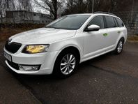 Skoda Octavia Kombi 1.4 CNG Backkamera P-Värmare EXPORTNETTO