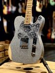 Fender Brad Paisley Road Worn Telecaster Silver Sparkle