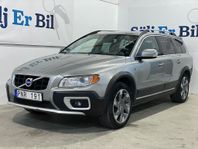 Volvo XC70 D3 AWD Geartronic Ocean Race Drag Navi Keyless Go