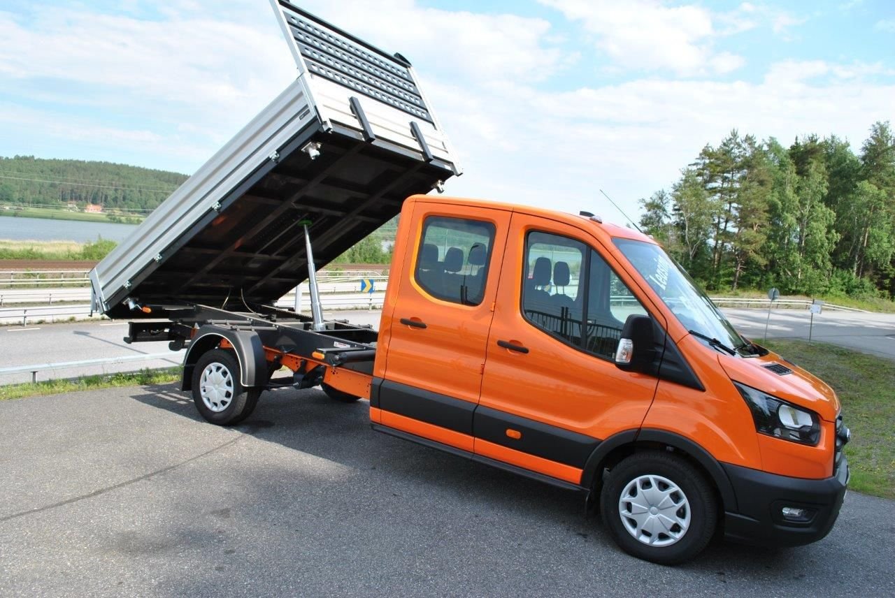 Ford Transit 7-Sitsig D-Hytt ...