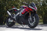 Aprilia Tuono 1100 Factory  Arkrapovic för endast 5900kr/3,9