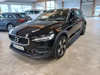 Volvo V60 Cross Country B4 MILDHYBRID AWD 197HK 4x4 Advanced