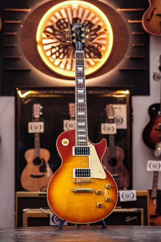 1996 Gibson "Jimmy Page" Les ...