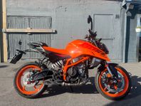 KTM 390 Duke *Låga mil*