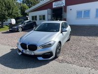 BMW 118I Steptronic Sport line Euro 6