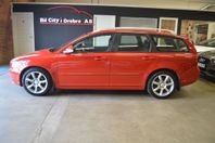 Volvo V50 D2 (15hk) Momentum / D-Värmare / Drag / Nyservad &