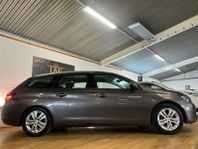 Peugeot 308 1.2e-THP Active PANO/GPS/DRAG/VÄRMARE/1ÅRGARANTI