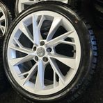 AudinA4/A5/6/A7 18 tum original Fälgar med HANKOOK dubbdäck