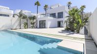 Villa i modern stil - La Marina (Elche)