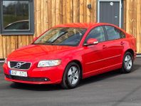 Volvo S40 D2 Momentum Xenon,Fullservad,Kamrem bytt,Välvårdad