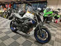 Yamaha XJ6 -15