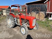 Traktor MASSEY FERGUSON FE 35