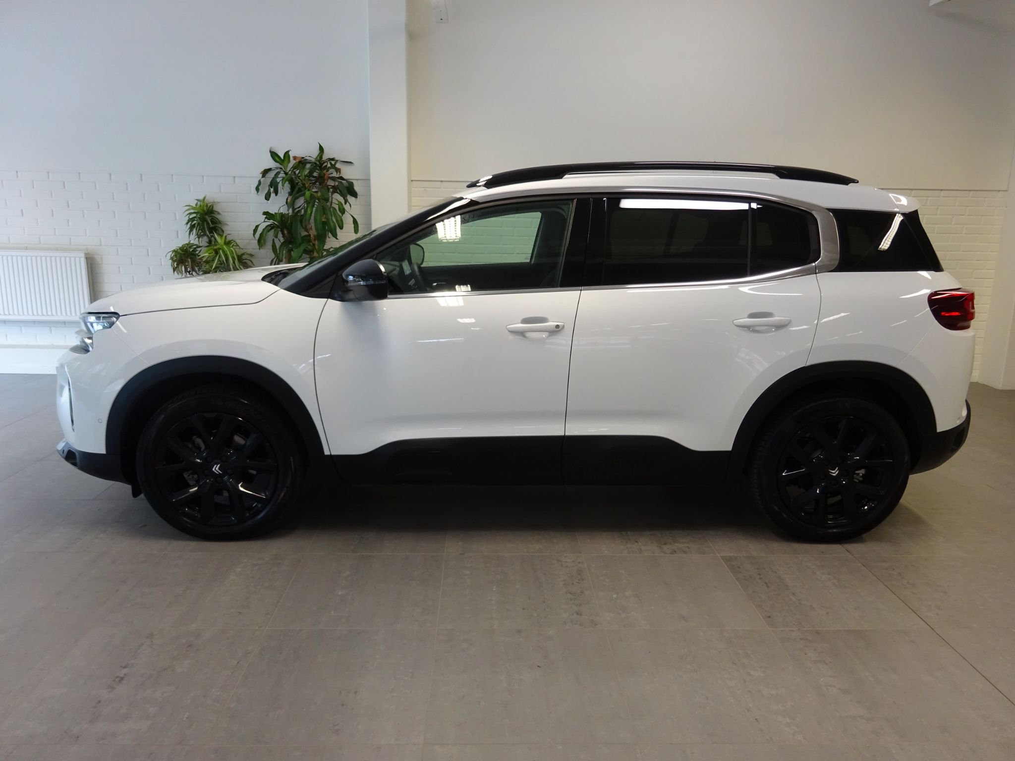 Citroën C5 Aircross 1.2 PureTech EAT, 8-trinn, 131hk, 2024