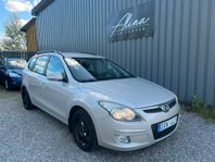 Hyundai i30 cw 1.6 CRDi Automat Dragkrok Kamera