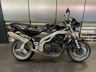 Triumph Speed Triple 955i Låga mil 36mån Räntefritt