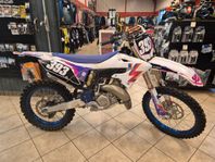 Yamaha YZ 125 endast 18 timmar