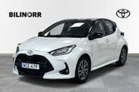 Toyota Yaris Hybrid 130 Style Bi-Tone Demobil