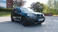 BMW X5 XDRIVE 30D 245HK PANO HUD B-KAMERA DRAG M-VÄRM NY SER