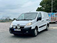 Toyota ProAce Skåpbil 2.0 D-4D D-värmare,B-kamera, Dragkrok