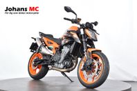 KTM 890 Duke GP ABS, Nyservad