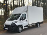 Peugeot Boxer Chassi Cab 2.2 BlueHDi 165 HK Volymskåp I Moms