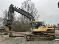 Bandgrävare Volvo EC300DL Med rotor, grävsystem och skopor S