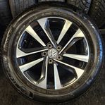 Volkswagen Tiguan Passat original fälg med Michelin sommardä