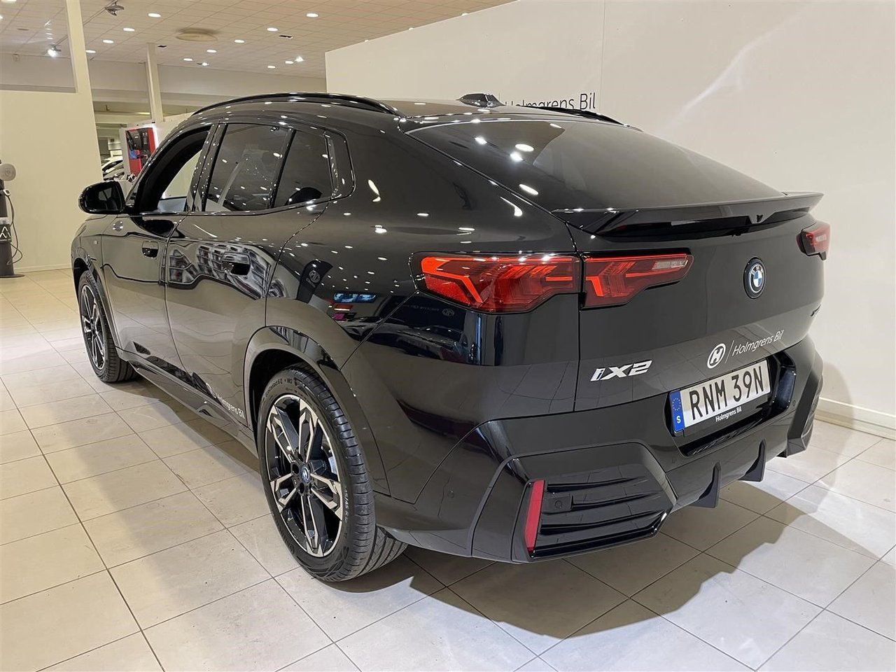 For sale - BMW iX2 xDrive30, 306hp, 2024 for sale at Holmgrens Bil ...