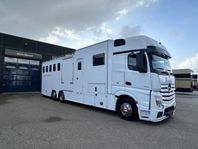 Mercedes-Benz ACTROS 2551 BÖECKMANN 8 HORSES WITH LIVING