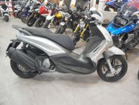 Piaggio Beverly 350