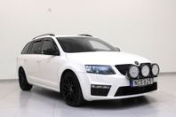 Skoda Octavia Kombi RS 2.0 TDI 4x4 184hk / Värmare / Drag