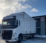 Volvo FH500 6x2 Fjärbil med Transportskåp ( 632951 )