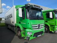 Skåpbil kyl/frys Mercedes Benz Actros 4X2