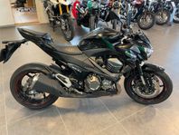 Kawasaki Z800 inkl. personlig utrustning för 10000:-