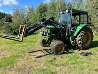 Traktor + Lastare JOHN DEERE 2130