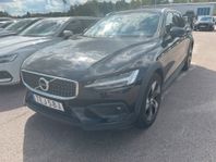 Volvo V60 Cross Country B4 MILDHYBRID AWD 197HK 4x4 Advanced