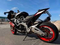 Aprilia Tuono V4 Factory 1100