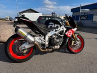 Aprilia Tuono V4 Factory 1100