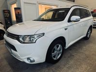 Mitsubishi Outlander PHEV CVT Euro 5 / Ränta: 3,95%