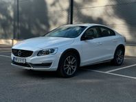 Volvo S60 Cross Country D4 AWD Summum VÄLVÅRDAD