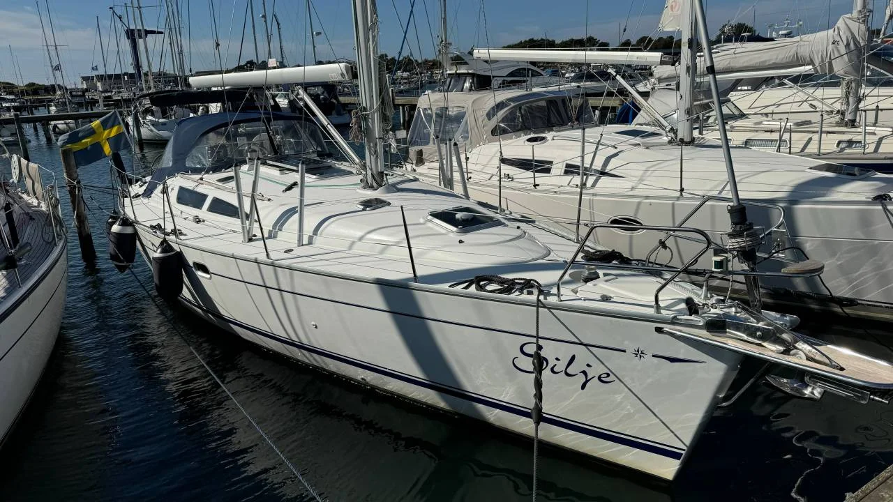 Jeanneau Sun Odyssey 40 - Välutrustad med 3 kabiner image