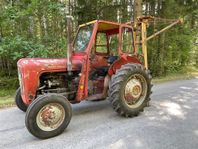 Traktor MASSEY FERGUSON 35X