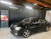 Toyota Avensis Sedan 2.0 D-4D-Nybesiktad-SoV-Få Brukare