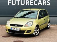 Ford Fiesta 5-dörrar 1.3 Besiktigad till 2025/02/28  mm