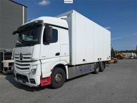 Skåpbil Mercedes Benz Actros 6X2 Med Bakgavellyft