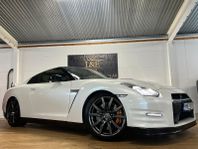 Nissan GT-R 3.8 V6 4x4 DCT 550HK SVENSKSÅLD/1ÅRSGARANTI/BOSE