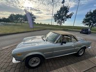 Fiat 124 Spider 2000 Pininfarina  * AUTOMAT *