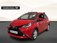 Toyota Aygo 1,0 5-D X-play Touch Canvastak Vinterhjul